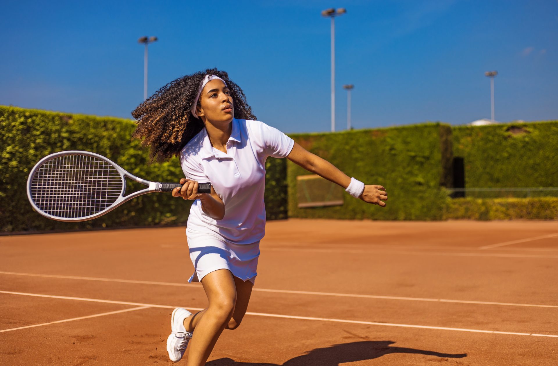 lady playing tennis