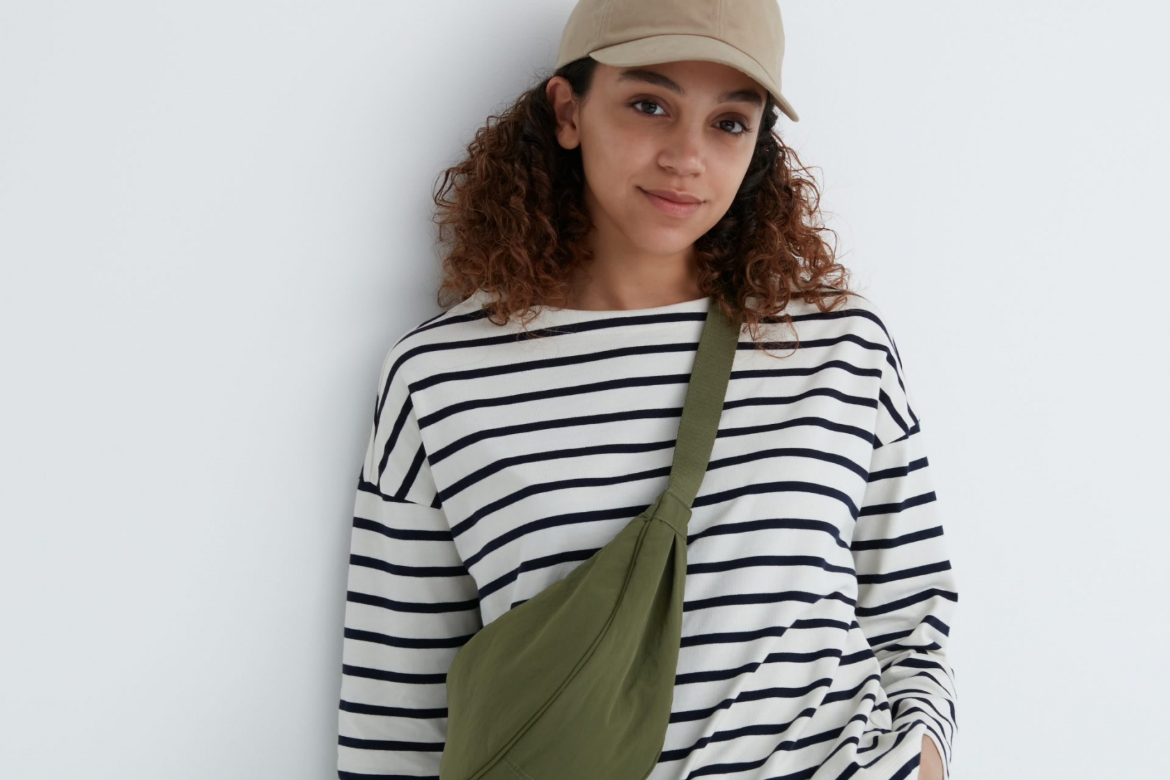 Uniqlo hip bag hotsell