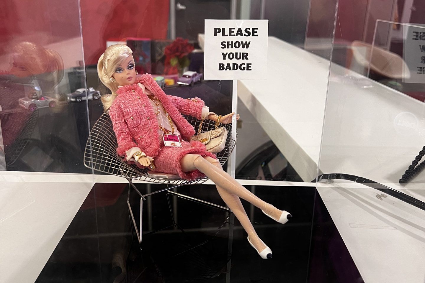 Please show the barbie online